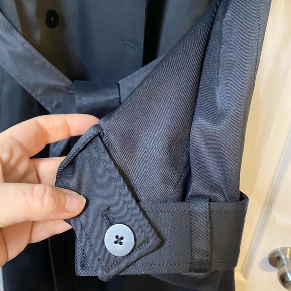 Zac Posen black trench coat, stunning detail on shoulders and the back, size L - Picture 5 of 12